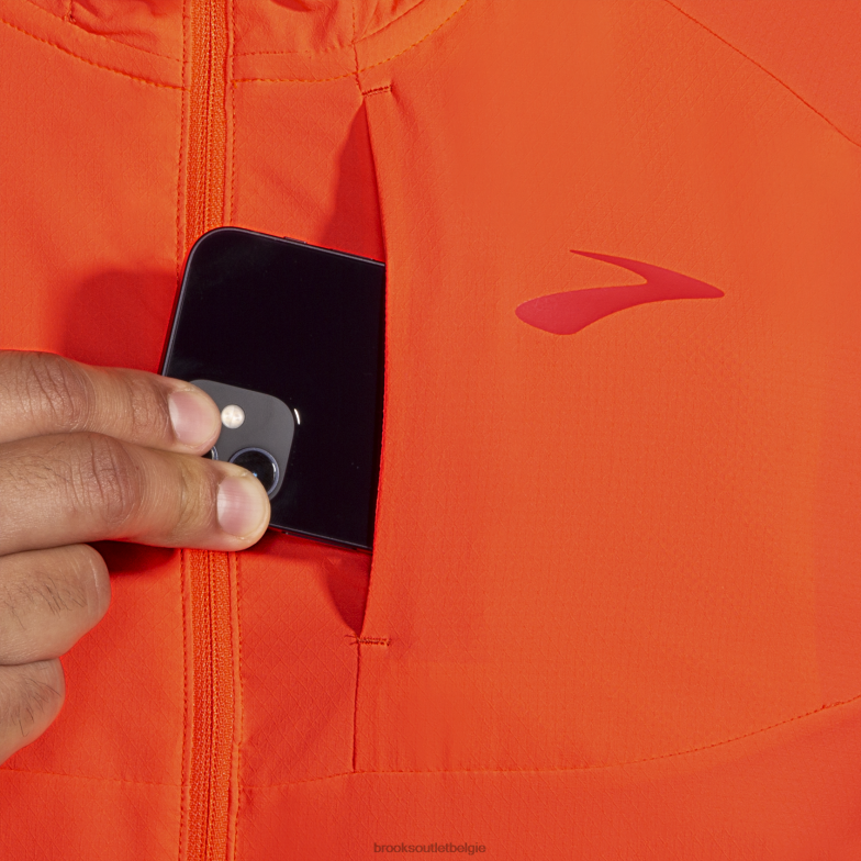 V8D8N1078 luifel jas vlam Brooks