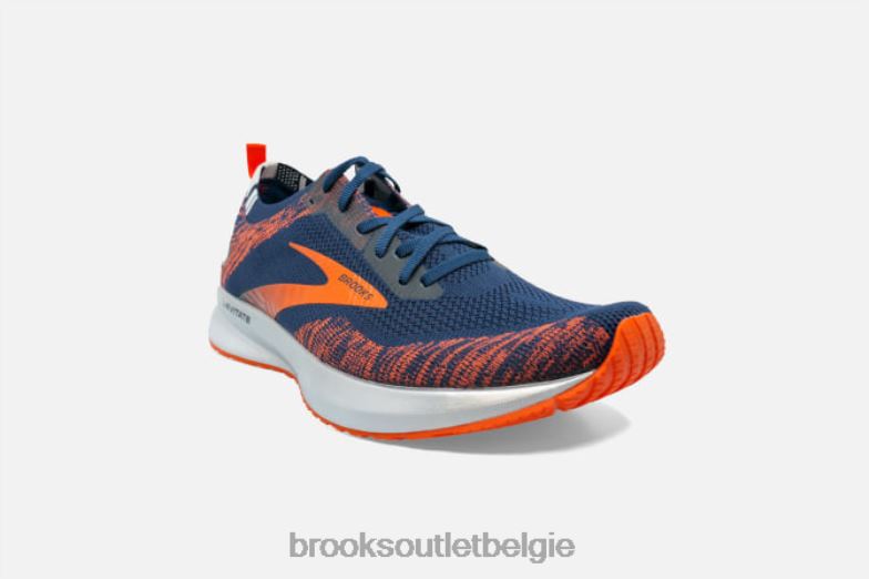 V8D8N1949 zweven 4 marine Brooks