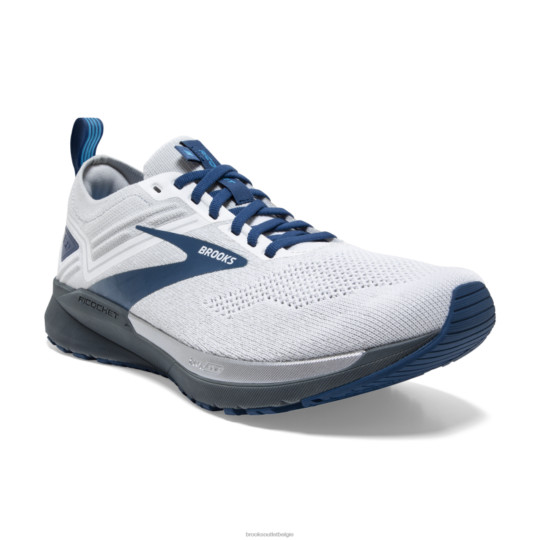 V8D8N210 afketsen 3 wit Brooks