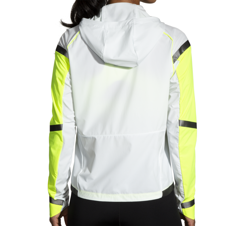 V8D8N750 carboniet jas zwart Brooks