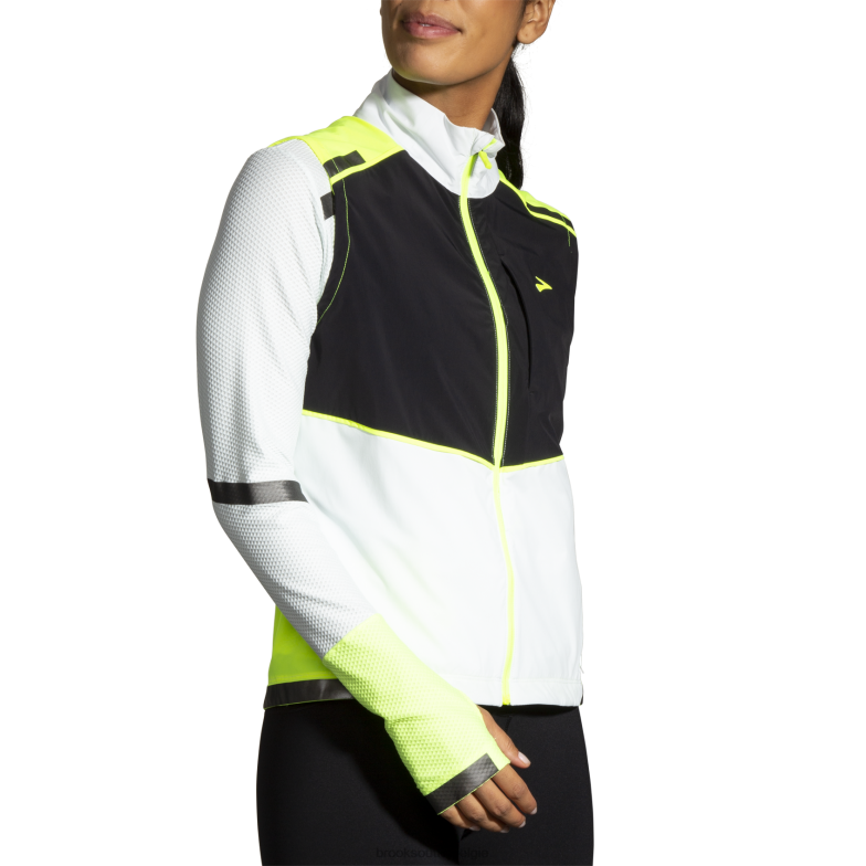 V8D8N758 carboniet vest zwart Brooks