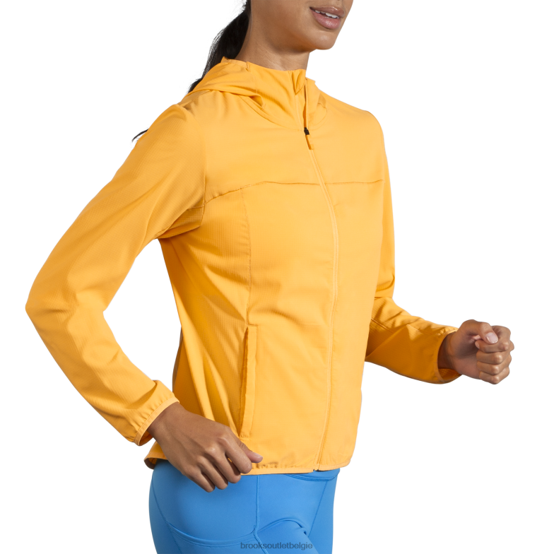 V8D8N798 luifel jas saffraan Brooks