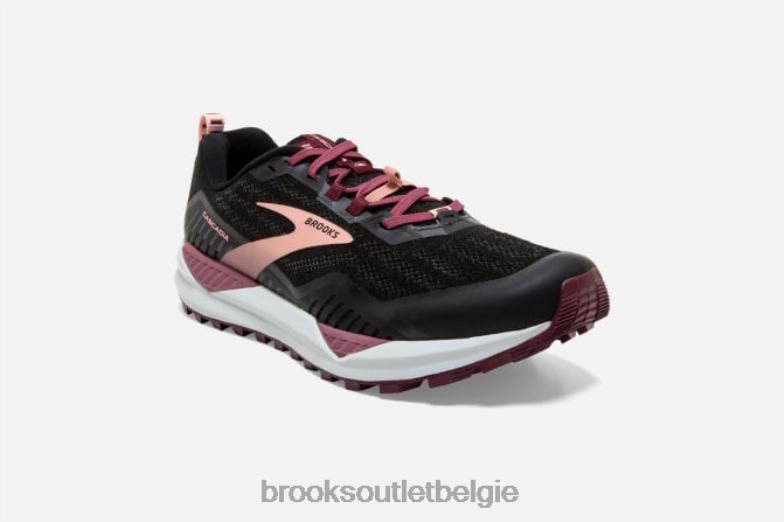 V8D8N1605 cascade 15 zwart Brooks