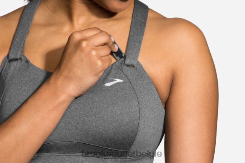 V8D8N1728 Juno beha heide Brooks